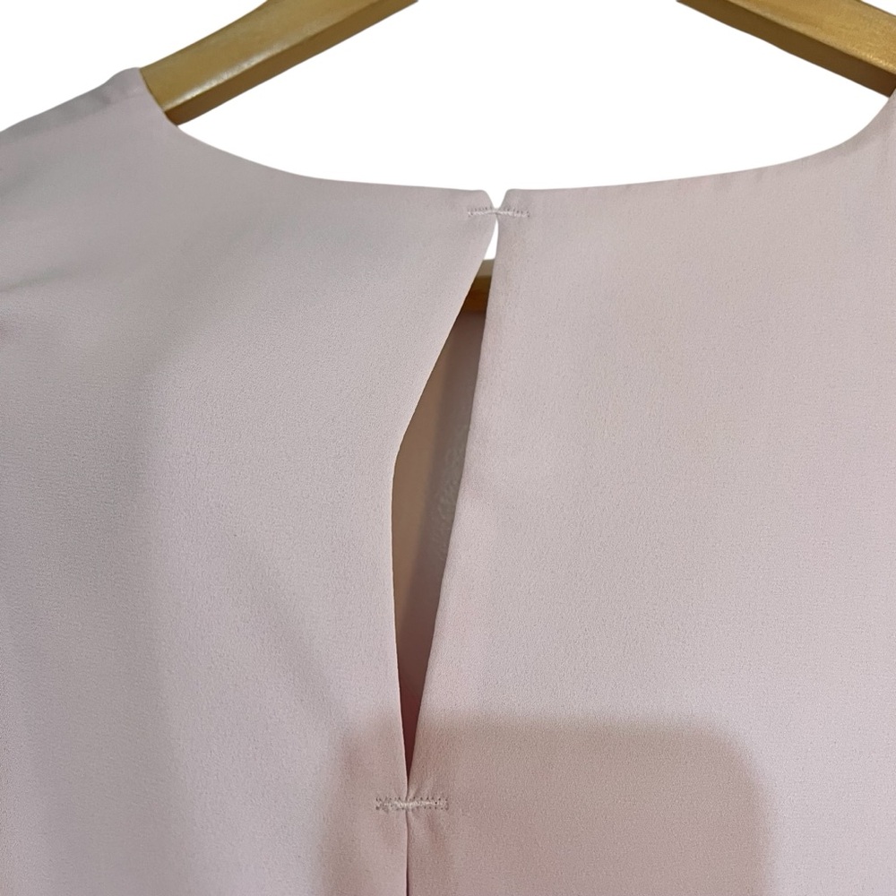 Babaton sleeveless Maddox blouse light pink with cut outs L excellent condition - Picture 9 of 12
